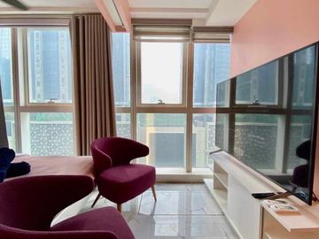 For Sale: 1BR Unit in Uptown Parksuites Tower 1, Uptown BGC, P14M