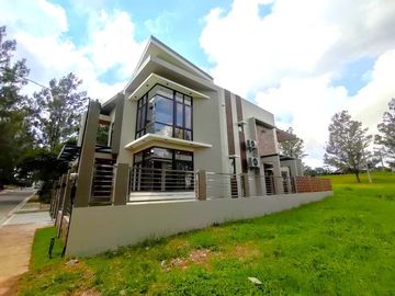 With Pool 2Storey Semi-Furnished Single Retirement House and Lot For Sale in Tagaytay