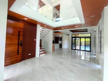 With Pool 2Storey Semi-Furnished Single Retirement House and Lot For Sale in Tagaytay