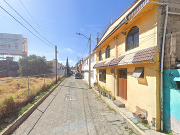 VENTA DE HERMOSA CASA EN FILBERTO GOMEZ, EL HIPICO, METEPEC, ESTADO DE MEXICO, EXCELENTE OPORTUNIDAD