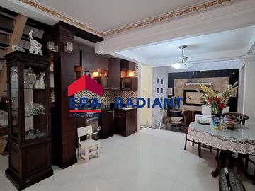 Dijual Rumah di Camar, Bintaro Sektor 3 - Lokasi Bagus, Dekat Tol & Stasiun!