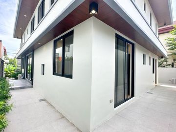 SEMI FURNISHED HOUSE FOR SALE NEAR AIRPORT