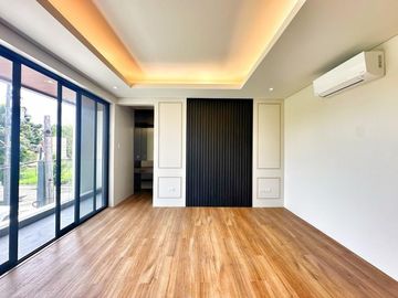 SEMI FURNISHED HOUSE FOR SALE NEAR AIRPORT
