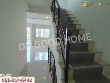 Commercial building in Khao Raeng Village, Saraburi, near Nong Khae Industrial Estate, Saraburi