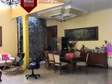Rumah 2 Lantai Jl. Gandaria 8, Kebayoran Baru, Jakarta Selatan
