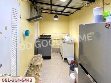 Townhouse Supalai Buri Klong 4 Pathum Thani near Suankularb Wittayalai Rangsit School