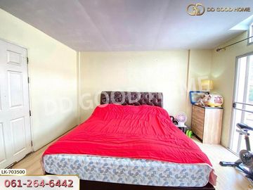 Townhouse Supalai Buri Klong 4 Pathum Thani near Suankularb Wittayalai Rangsit School
