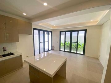 Brand New 3-Bedroom House for sale in South Forbes Villas