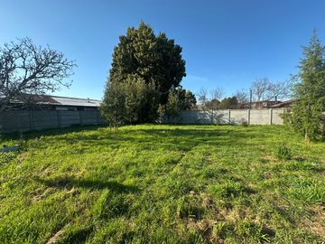 Se Vende Sitio con Agua y Alcantarillado en Reumen, Región de Los Ríos.