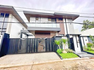 FOR SALE STUNNING BRAND NEW HOUSE FOR SALE IN BF HOMES