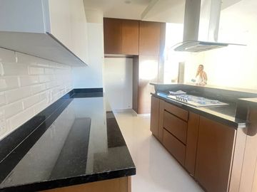 ESPECTACULAR CASA EN VENTA EN MAZATLAN SECTOR CERRITOS (MARALTO RESIDENCIAL) 4 RECAMARAS, A SOLO 200 MTS DEL MAR, PRIVADA CON ALBERCA