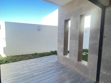ESPECTACULAR CASA EN VENTA EN MAZATLAN SECTOR CERRITOS (MARALTO RESIDENCIAL) 4 RECAMARAS, A SOLO 200 MTS DEL MAR, PRIVADA CON ALBERCA