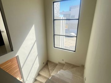 ESPECTACULAR CASA EN VENTA EN MAZATLAN SECTOR CERRITOS (MARALTO RESIDENCIAL) 4 RECAMARAS, A SOLO 200 MTS DEL MAR, PRIVADA CON ALBERCA