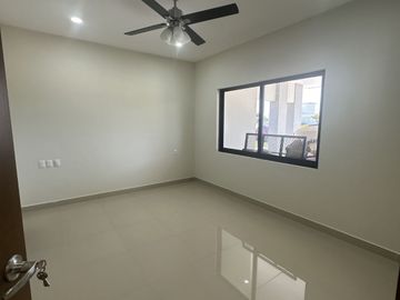 ESPECTACULAR CASA EN VENTA EN MAZATLAN SECTOR CERRITOS (MARALTO RESIDENCIAL) 4 RECAMARAS, A SOLO 200 MTS DEL MAR, PRIVADA CON ALBERCA