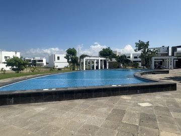 ESPECTACULAR CASA EN VENTA EN MAZATLAN SECTOR CERRITOS (MARALTO RESIDENCIAL) 4 RECAMARAS, A SOLO 200 MTS DEL MAR, PRIVADA CON ALBERCA