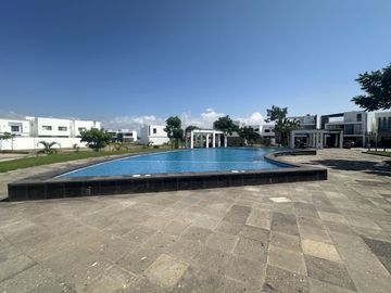 ESPECTACULAR CASA EN VENTA EN MAZATLAN SECTOR CERRITOS (MARALTO RESIDENCIAL) 4 RECAMARAS, A SOLO 200 MTS DEL MAR, PRIVADA CON ALBERCA