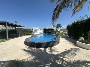ESPECTACULAR CASA EN VENTA EN MAZATLAN SECTOR CERRITOS (MARALTO RESIDENCIAL) 4 RECAMARAS, A SOLO 200 MTS DEL MAR, PRIVADA CON ALBERCA