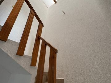 SE RENTA CASA 3 RECAMARAS FRACCIONAMIENTO ESTRELLAS DEL SUR