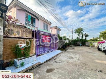 Townhouse, Sirikarn Village Phutthabucha 36, Bang Mot, near Thonburi Rom Park