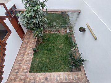 Hermosa Casa En Santiago De Surco - Parque Ecológico Loma Amarilla