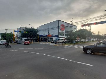Hermosa Casa En Santiago De Surco - Parque Ecológico Loma Amarilla