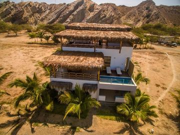 ¡SE VENDE EXCLUSIVA CASA DE PLAYA EN CONDOMINIO PUNTA SAL BAY HOUSE, TUMBES!