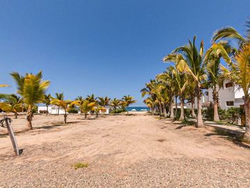 ¡SE VENDE EXCLUSIVA CASA DE PLAYA EN CONDOMINIO PUNTA SAL BAY HOUSE, TUMBES!