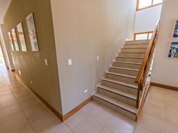 ¡SE VENDE EXCLUSIVA CASA DE PLAYA EN CONDOMINIO PUNTA SAL BAY HOUSE, TUMBES!