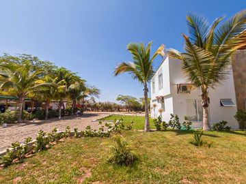 ¡SE VENDE EXCLUSIVA CASA DE PLAYA EN CONDOMINIO PUNTA SAL BAY HOUSE, TUMBES!
