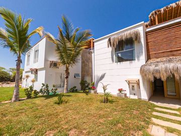 ¡SE VENDE EXCLUSIVA CASA DE PLAYA EN CONDOMINIO PUNTA SAL BAY HOUSE, TUMBES!