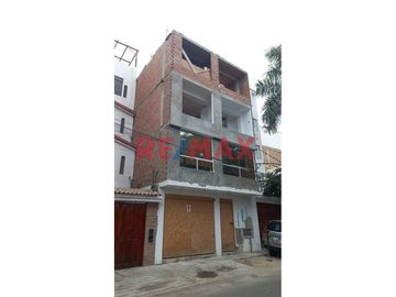 Atención Inversionista Vendo Edificio Semis construido De 4 Pisos En Surco