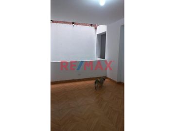 Atención Inversionista Vendo Edificio Semis construido De 4 Pisos En Surco