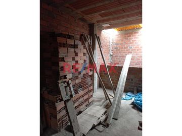 Atención Inversionista Vendo Edificio Semis construido De 4 Pisos En Surco