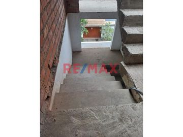Atención Inversionista Vendo Edificio Semis construido De 4 Pisos En Surco