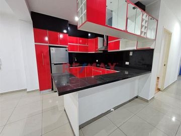 SE VENDE DEPARTAMENTO EN PRIMER PISO EN CARABAYLLO