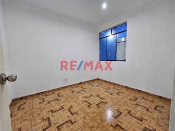 SE VENDE DEPARTAMENTO EN PRIMER PISO EN CARABAYLLO