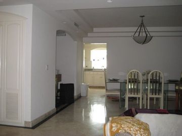 Casa en venta Fracc. Hacienda Agua Caliente, Tijuana, Baja California, Mexico.