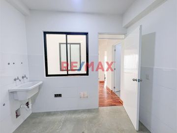 Se Vende Departamento De Estreno 210M2