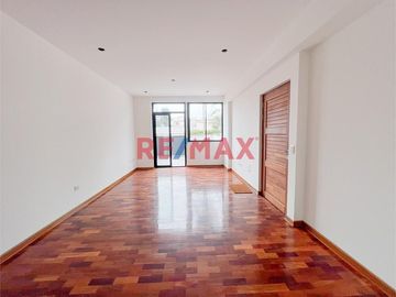 Se Vende Departamento De Estreno 210M2