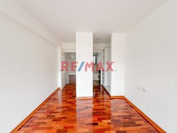 Se Vende Departamento De Estreno 210M2