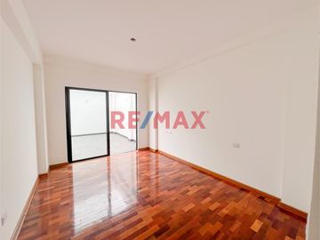 Se Vende Departamento De Estreno 210M2