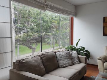 VENTA DE LINDO DEPARTAMENTO EN AURORA MIRAFLORES FRENTE A PARQUE