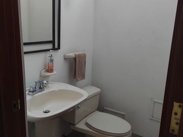 VENTA DE LINDO DEPARTAMENTO EN AURORA MIRAFLORES FRENTE A PARQUE