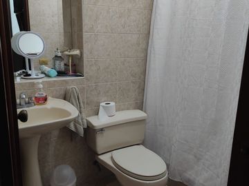 VENTA DE LINDO DEPARTAMENTO EN AURORA MIRAFLORES FRENTE A PARQUE