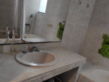 VENTA DE LINDO DEPARTAMENTO EN AURORA MIRAFLORES FRENTE A PARQUE