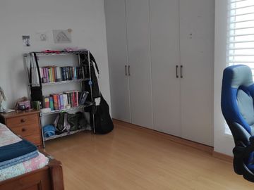 VENTA DE LINDO DEPARTAMENTO EN AURORA MIRAFLORES FRENTE A PARQUE