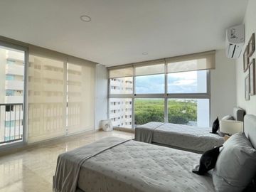 Condo con balcón, amenidades exclusivas, en venta, Zona Las Américas, Cancún