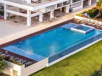 Condo con balcón, amenidades exclusivas, en venta, Zona Las Américas, Cancún