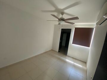 Vende Amplia casa y super Equipada en zona Cumbres, privada Lomas Quetzales