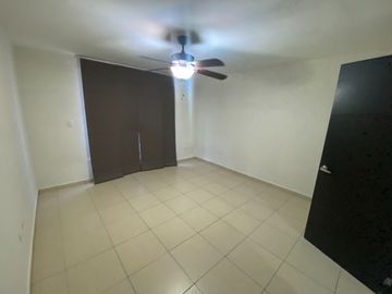 Vende Amplia casa y super Equipada en zona Cumbres, privada Lomas Quetzales